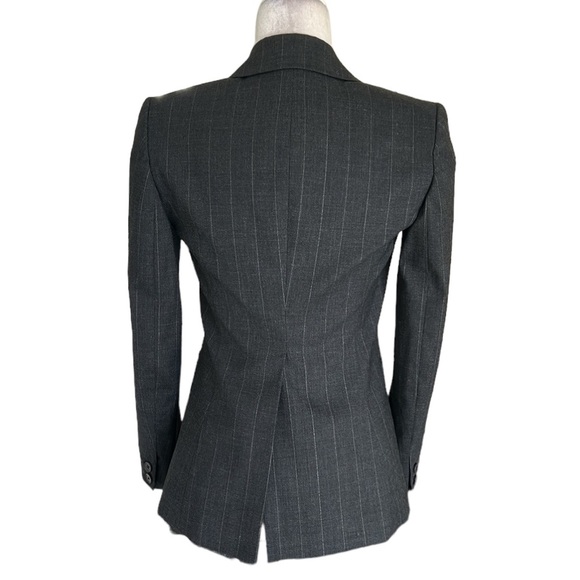 Theory Jaimie Charcoal Gray Pinstripe Fitted Blazer - 4 - Picture 8 of 13